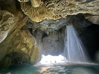 Grutas Tolantongo | Carvern