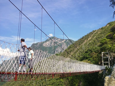 Puente Colgante | Grutas Tolantongo