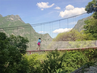 Suspension Bridge, El Paraíso Escondido zone